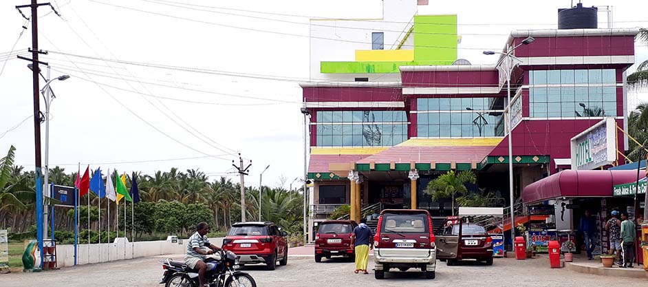 eden garden hotel