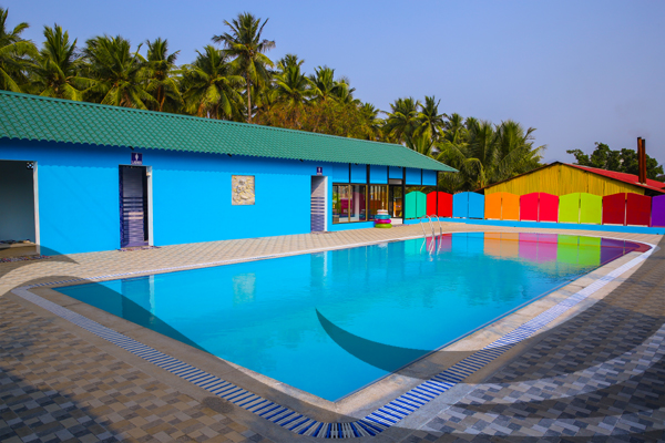 swimming-pool